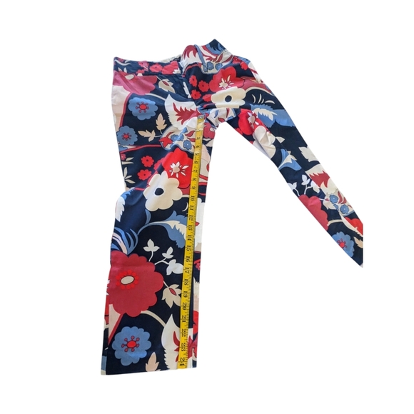FINAL DAYS $5 Ann Taylor Multi Color Capris Size 0 CLOSET CLOSING - Picture 6 of 9
